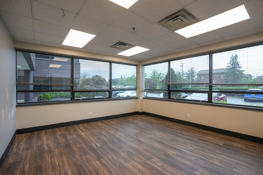 More Photos Of 120 Prosperous Pl, Lexington Office For Lease