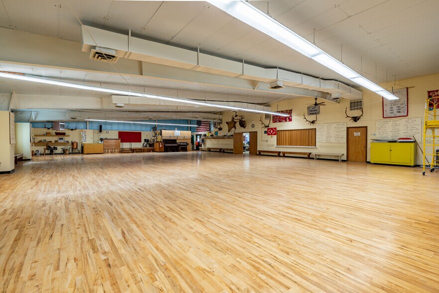 More Photos Of 9955 US Highway 12, Lolo Specialty For Sale