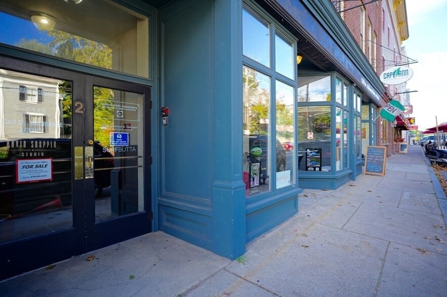 More Photos Of 2 Central St, Ipswich Storefront Retail Office For Sale
