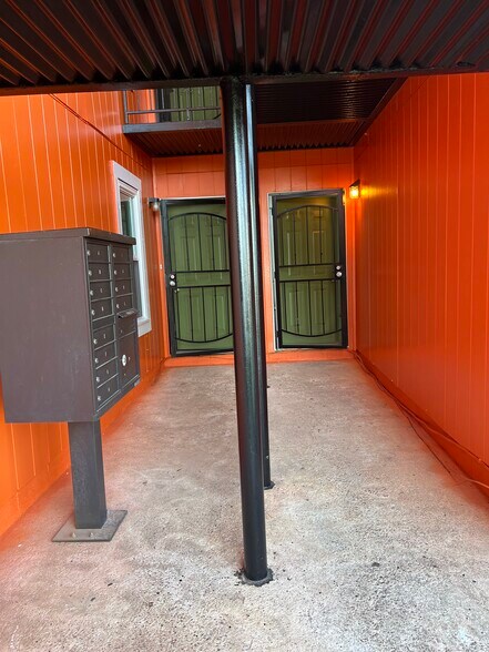 More Photos Of 118 71st St, Birmingham Apartments For Sale