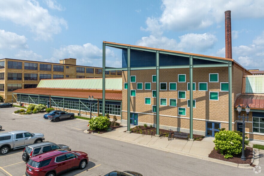 Primary Photo Of 725 Prudden St, Lansing Office For Lease