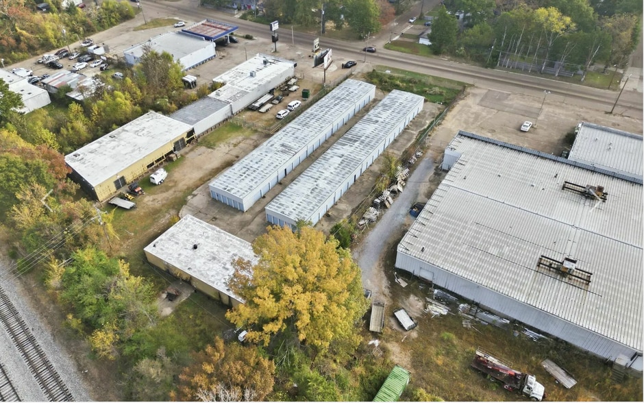 More Photos Of 3705 N West St, Jackson Self Storage For Sale