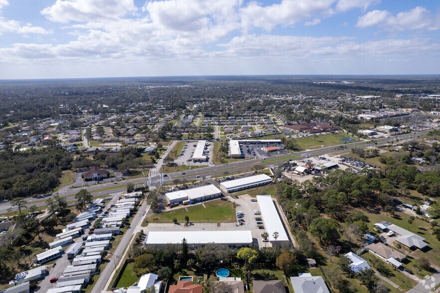 More Photos Of 2111 S Ridgewood Ave, Edgewater Unknown For Lease