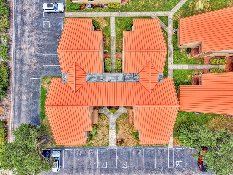 More Photos Of 2831 Ringling Blvd, Sarasota Medical For Sale