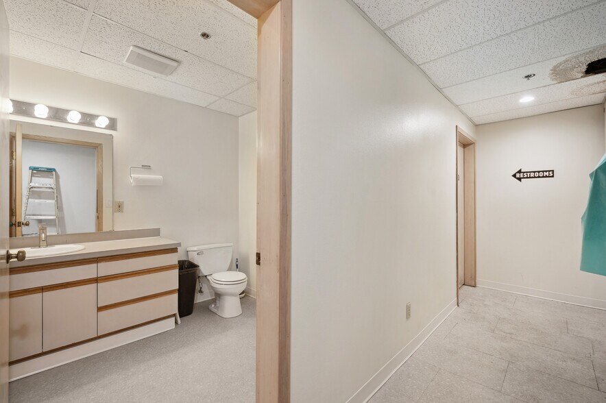 More Photos Of 41 Dravus St, Seattle Apartments For Lease