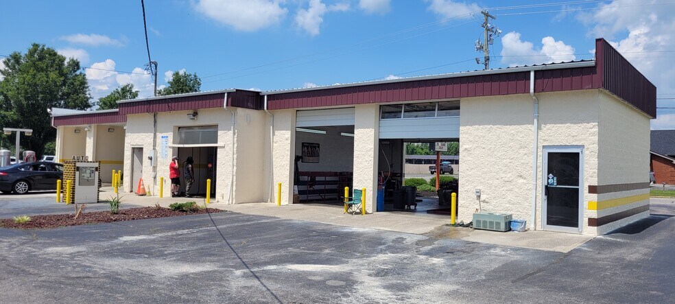 More Photos Of 126 Shoppers Dr, Winchester Carwash For Sale