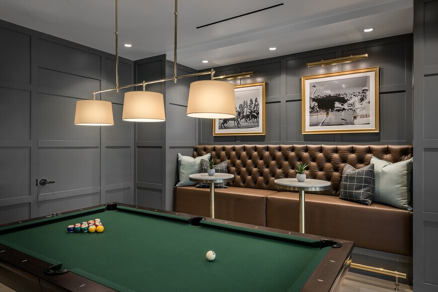 More Photos Of 25 S Arizona Pl, Chandler Office For Lease