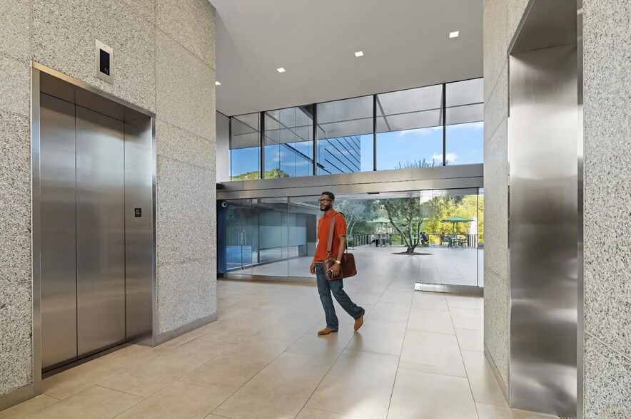 More Photos Of 3111 Camino del Rio N, San Diego Coworking Space