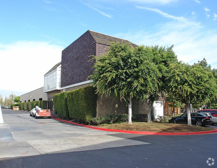 More Photos Of 2915 Red Hill Ave, Costa Mesa Office For Lease