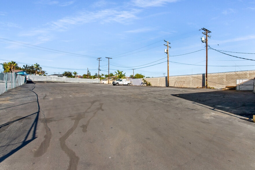 More Photos Of 13265 Imperial Hwy, Whittier Land For Lease