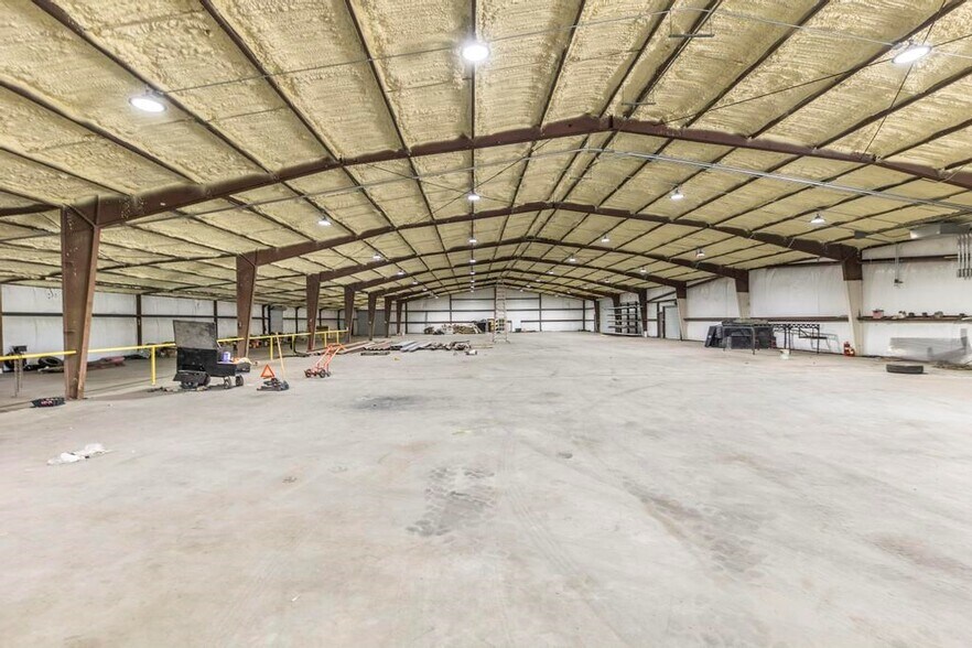 More Photos Of 530 Soperton Ave, Dublin Warehouse For Lease