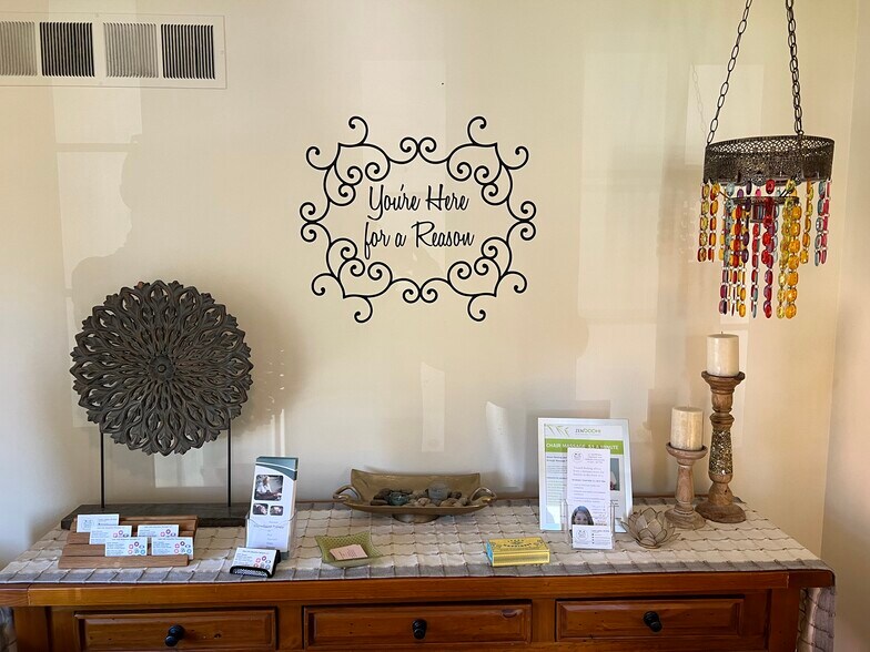 More Photos Of 381 Hubbard St, Glastonbury Loft Creative Space For Lease