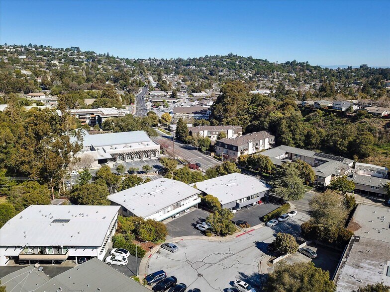 More Photos Of 6 Garden Ct, Belmont Apartments For Sale