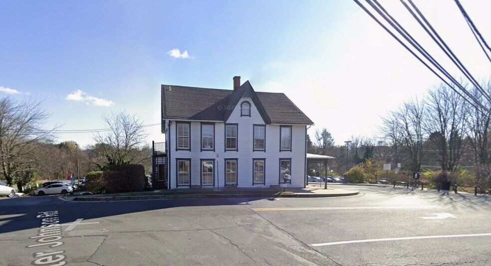 More Photos Of 19401 Walter Johnson Rd, Germantown Office For Sale