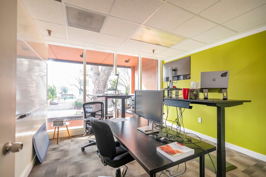 More Photos Of 2321 P St, Sacramento Office For Lease