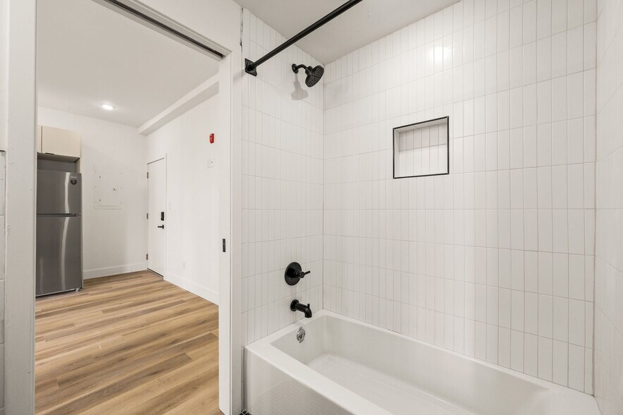 More Photos Of 4921 Chester Ave, Philadelphia Multifamily For Sale