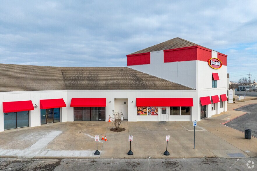 Primary Photo Of 8321 E 61st St, Tulsa Office For Lease