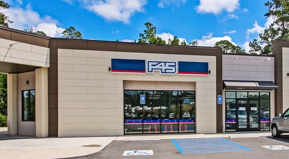 More Photos Of 492 Jimmy Deloach Pky, Savannah Freestanding For Lease