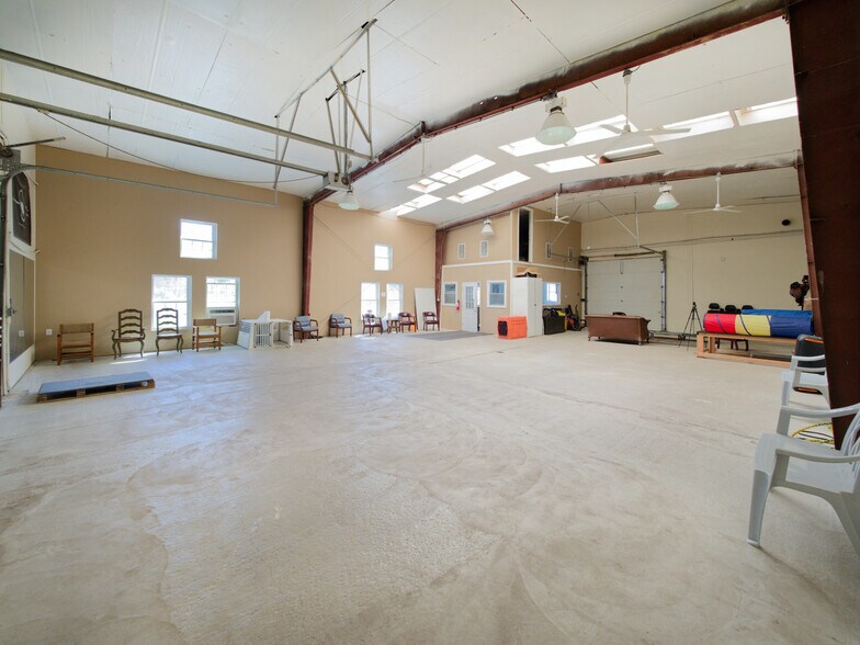 More Photos Of 929 NJ-12 Hwy, Frenchtown Flex For Sale