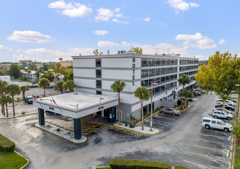 More Photos Of 830 Lee Rd, Orlando Hotel For Sale