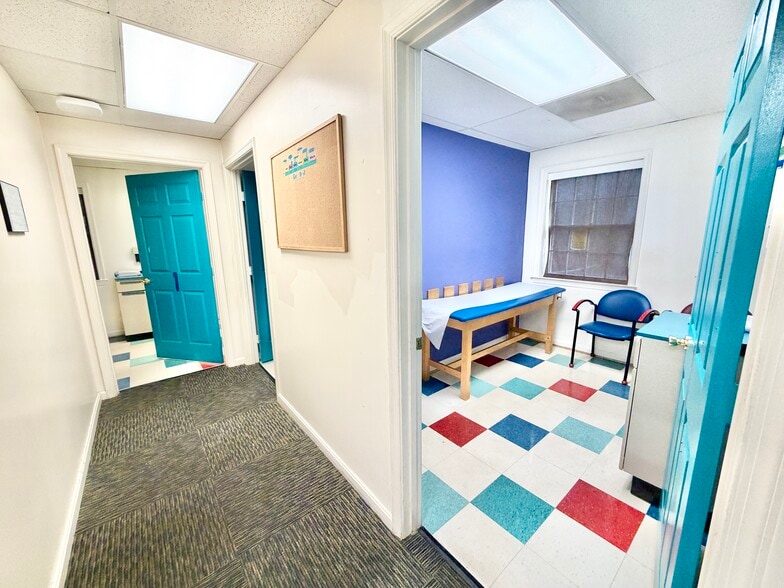 More Photos Of , Upper Marlboro Office For Sale