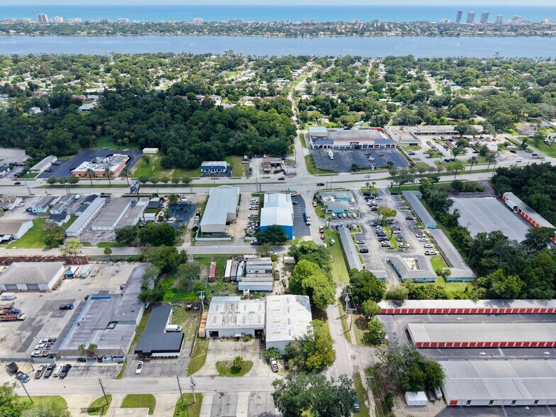 More Photos Of 565 Parque Dr, Ormond Beach Warehouse For Sale