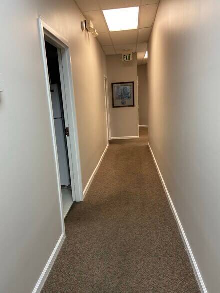More Photos Of 1316 Hardwood Trl, Cordova Office For Lease