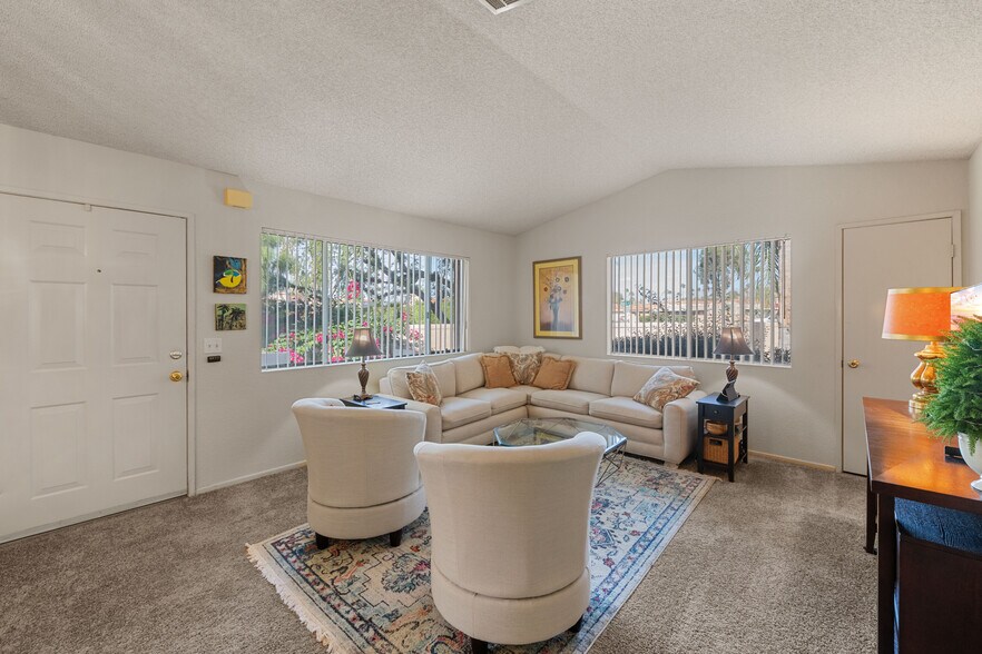 More Photos Of 72805 Park View Dr, Palm Desert Apartments For Sale