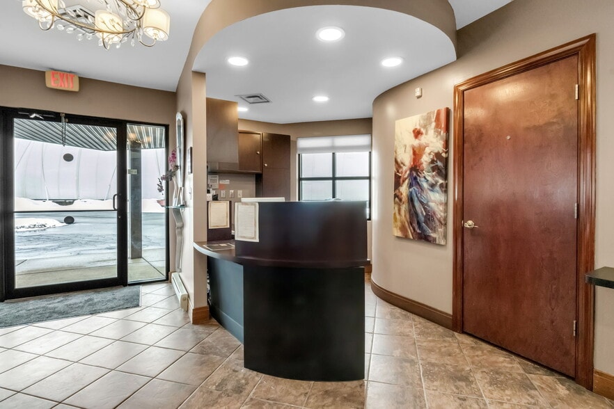 More Photos Of 8180 Wehrle Dr, Buffalo General Retail For Sale