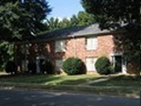 More Photos Of 1717 Crimson Cir, Memphis Apartments For Sale