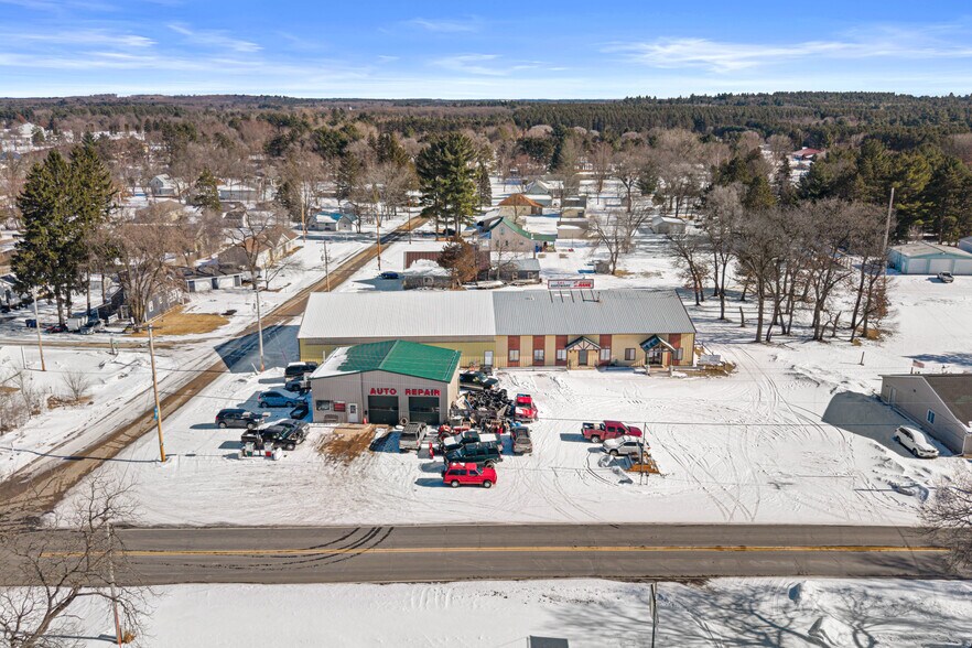 More Photos Of 108 S Front St, Coloma General Retail For Lease