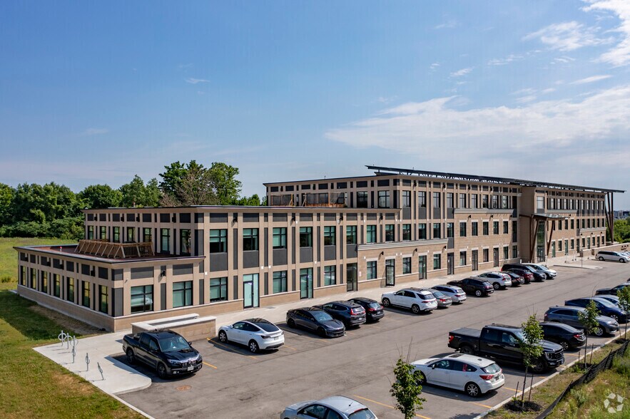 More Photos Of 200 Cachet Woods Crt, Markham Office For Lease