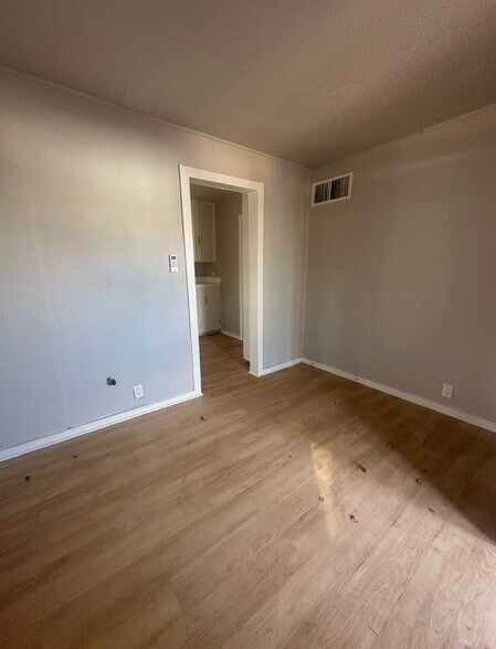 More Photos Of 1144 E Yuma St, Phoenix Multifamily For Sale