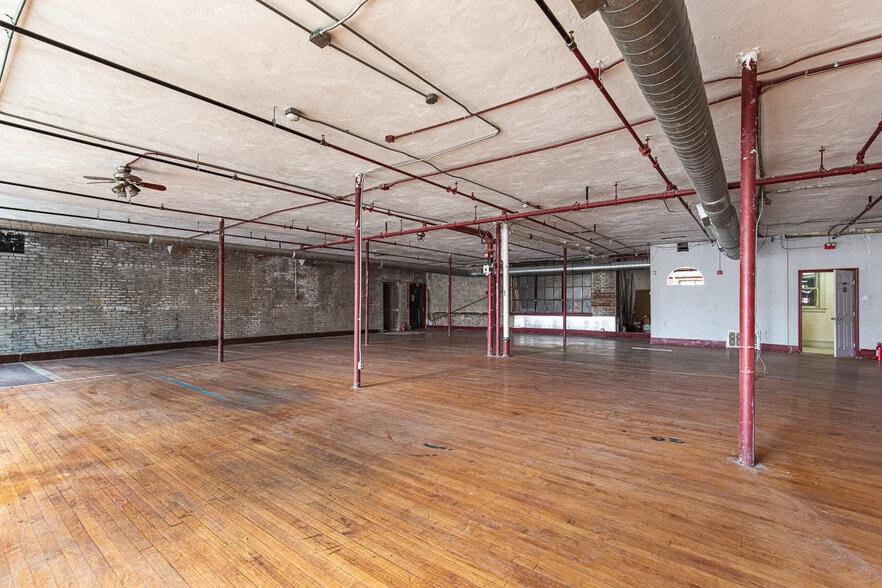 More Photos Of 71 Richmond St, Providence Office Residential For Lease
