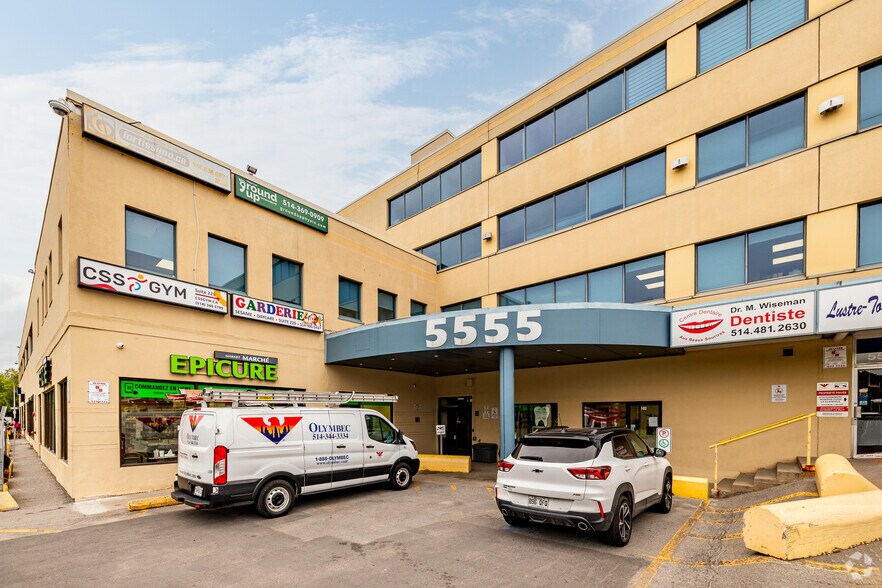More Photos Of 5501-5579 Av Westminster, Cote-St-Luc Office Residential For Lease