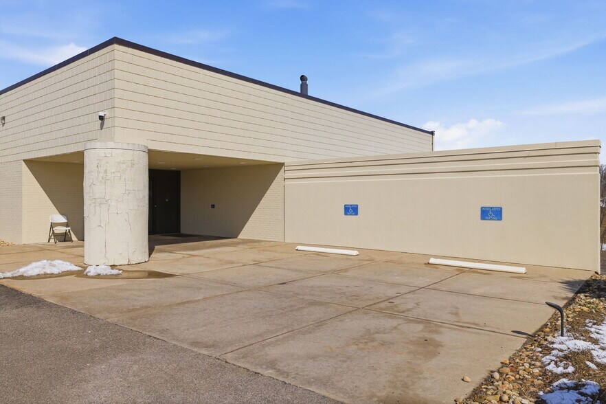 More Photos Of 221 Russellton Dorseyville Rd, Cheswick Medical For Lease