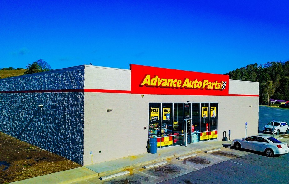 More Photos Of 1157 E Lee Hwy, Chilhowie Freestanding For Sale