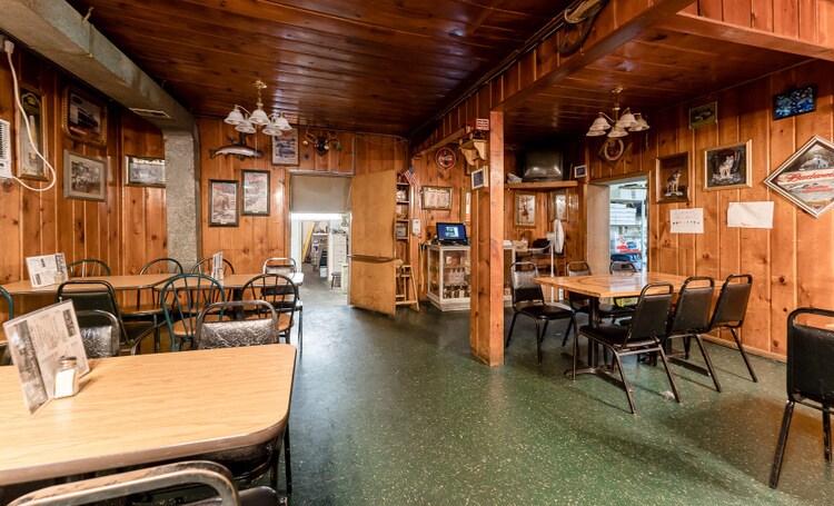 More Photos Of 6681 N Lumberjack Rd, Riverdale Restaurant For Sale