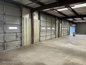More Photos Of 14001 Highland Rd, Laurinburg Warehouse For Sale