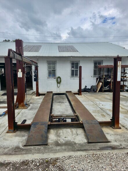 More Photos Of 1310 E 1st Ave, Mount Dora Auto Repair For Sale