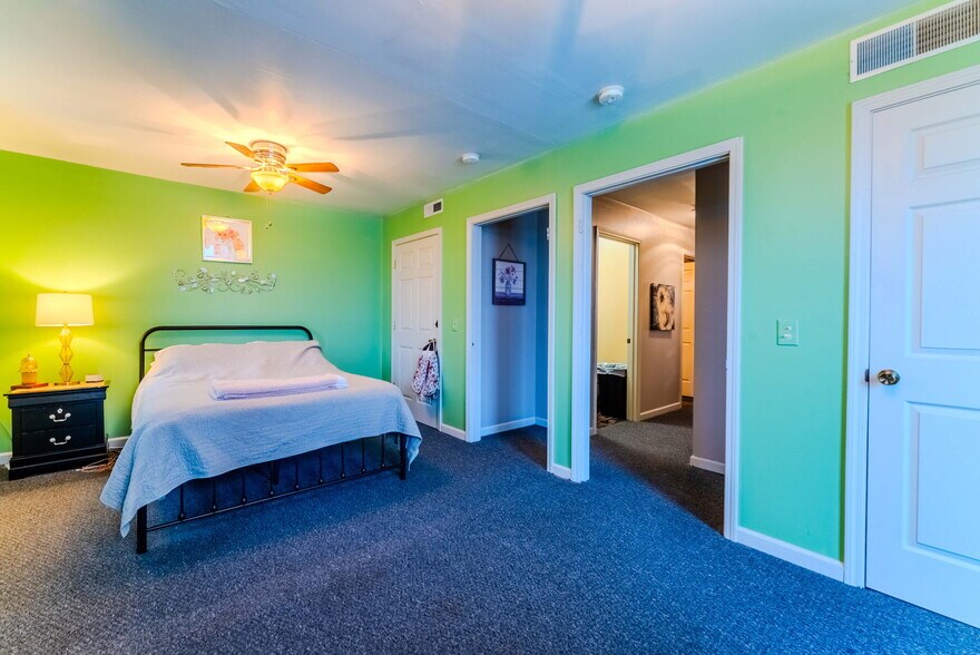 More Photos Of 144 S Wabash St, Wabash Office For Sale