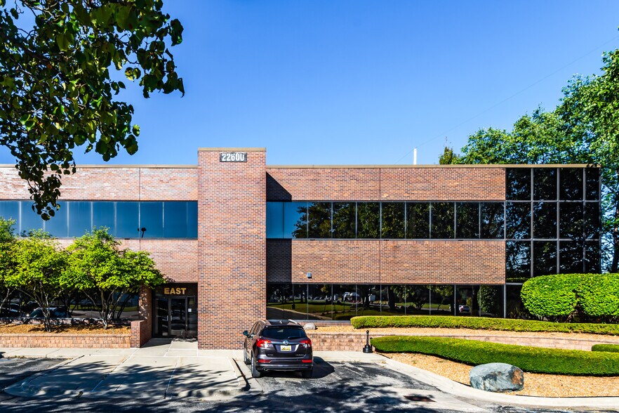 More Photos Of 22600 Hall Rd, Clinton Township Coworking Space