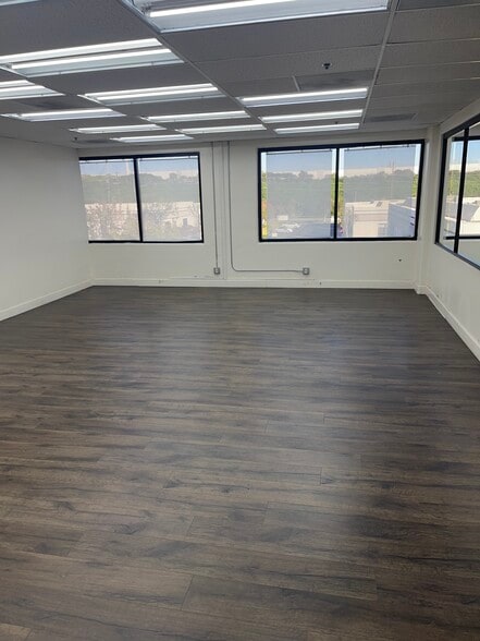 More Photos Of 1891 N Gaffey St, San Pedro Light Distribution For Lease