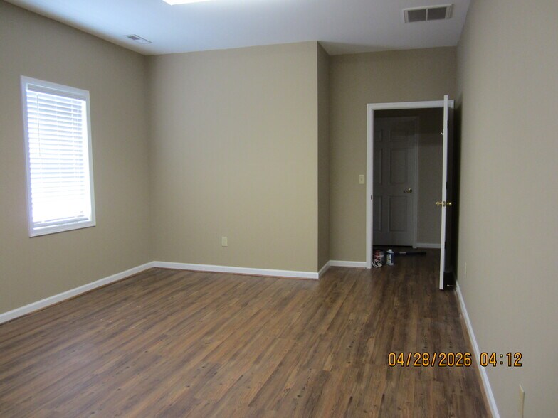 More Photos Of 1569 Jefferson Hwy, Fishersville Office For Lease
