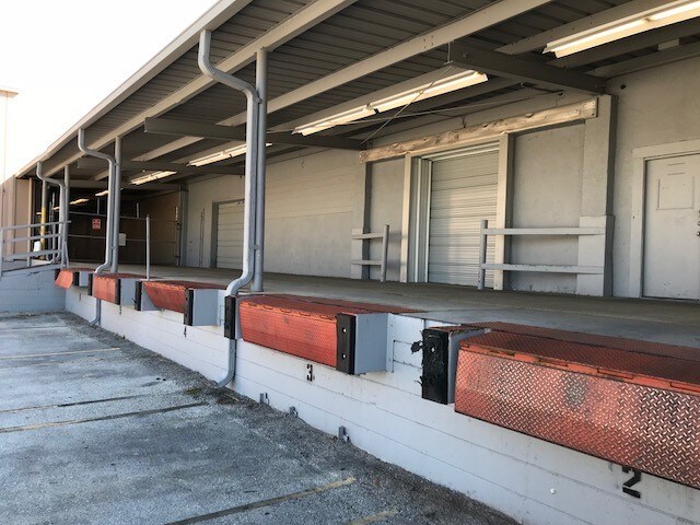 More Photos Of 902 S Alexander St, Plant City Industrial For Sale