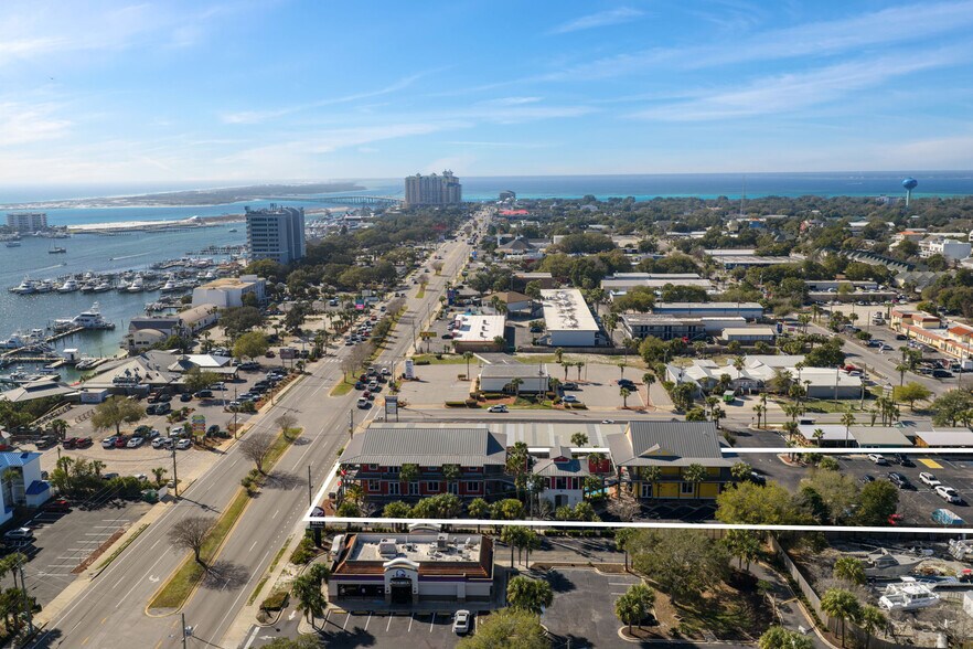 More Photos Of 503 Harbor Blvd, Destin Office For Lease