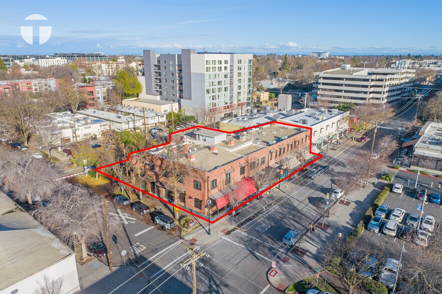 More Photos Of 1409 R St, Sacramento Storefront Retail Residential For Sale
