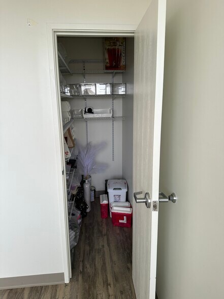 More Photos Of 1501 Superior Ave, Newport Beach Medical For Lease