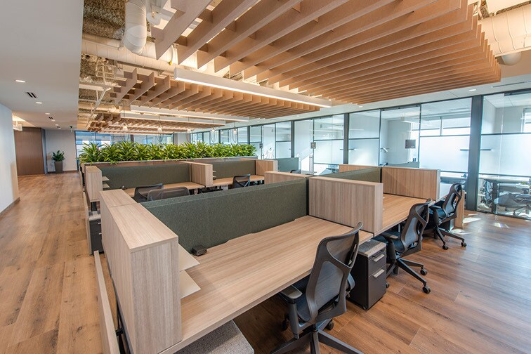 More Photos Of 225 S Dixie Hwy, Coral Gables Coworking Space