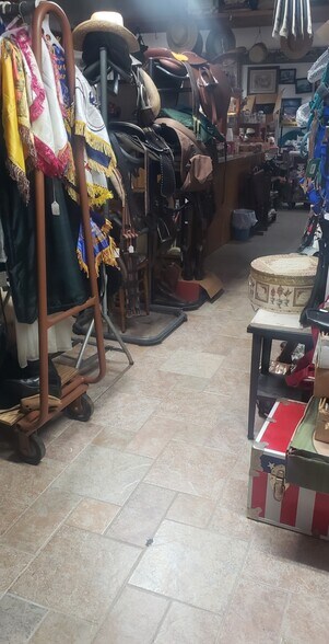 More Photos Of 5818 S Us-220 Hwy, Linden Freestanding For Sale